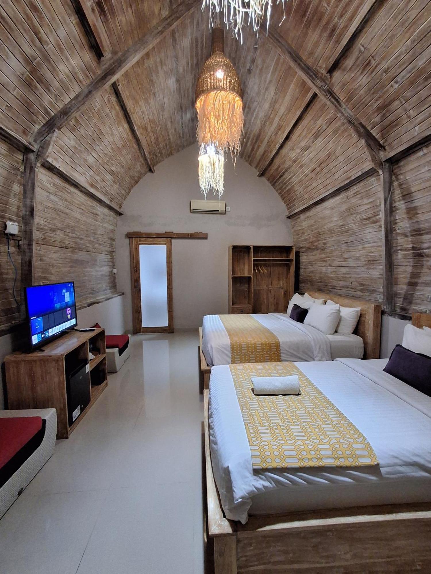 Batununggul Grand Daghan Cottage מראה חיצוני תמונה