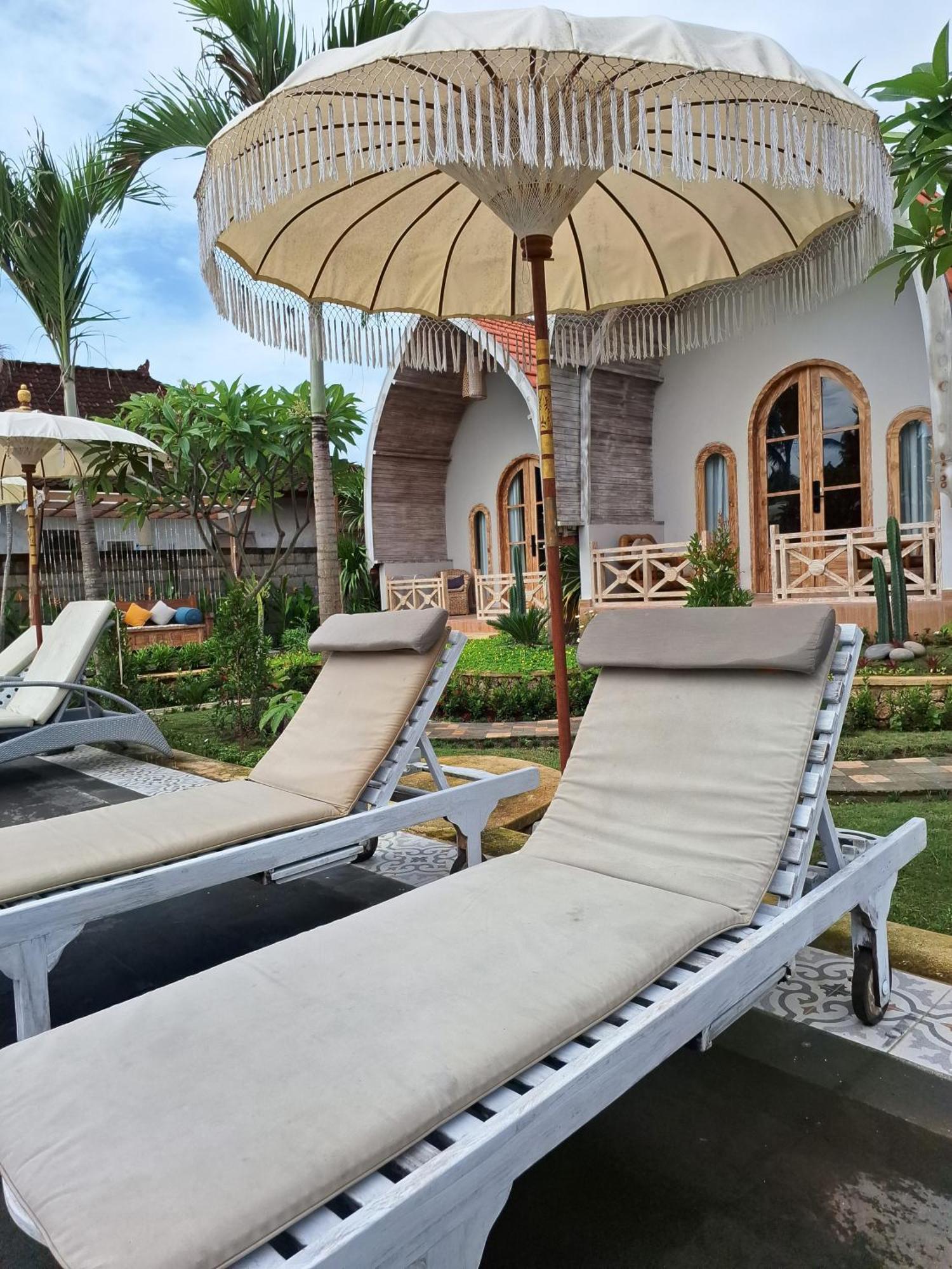 Batununggul Grand Daghan Cottage מראה חיצוני תמונה