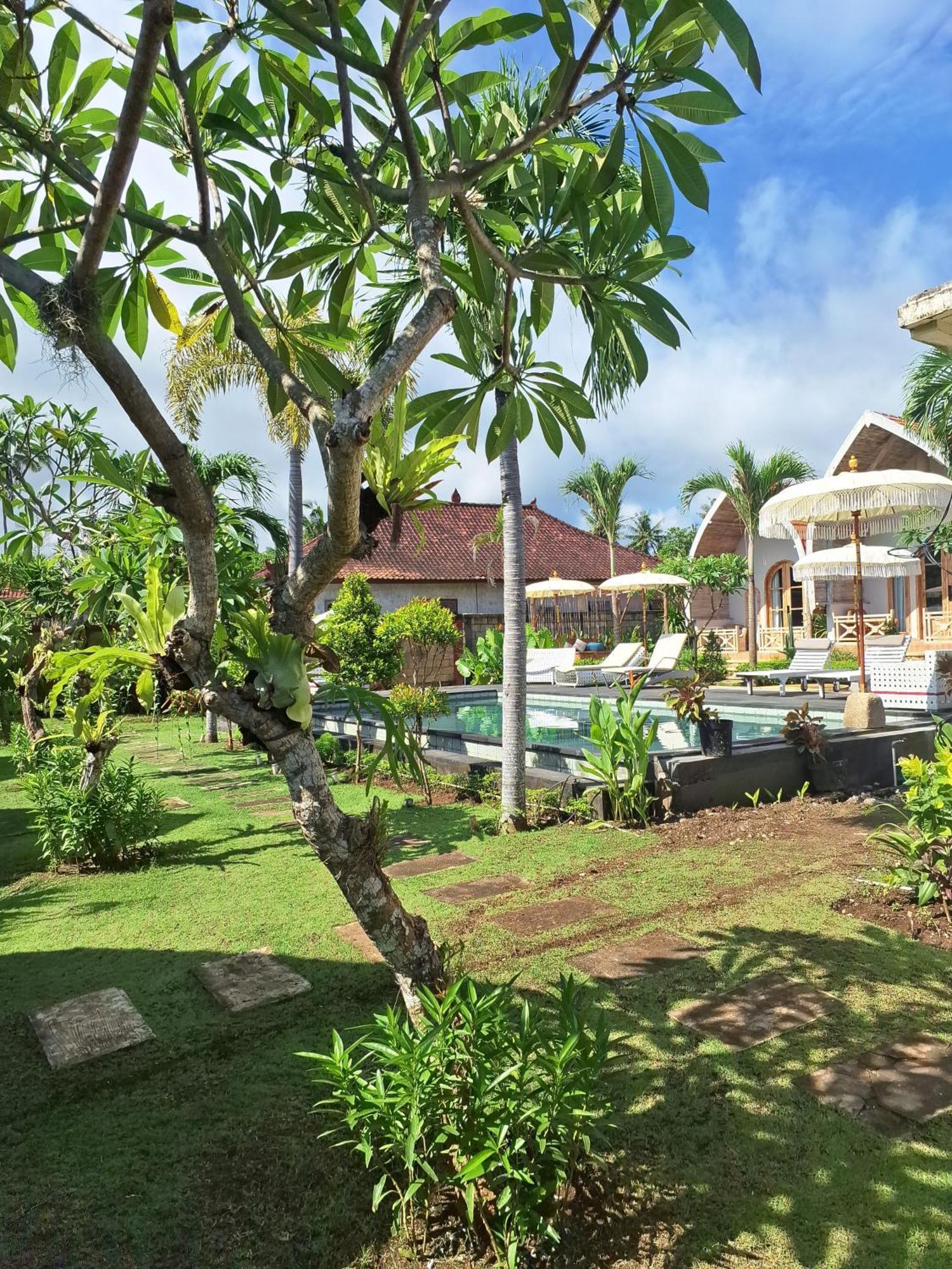 Batununggul Grand Daghan Cottage מראה חיצוני תמונה